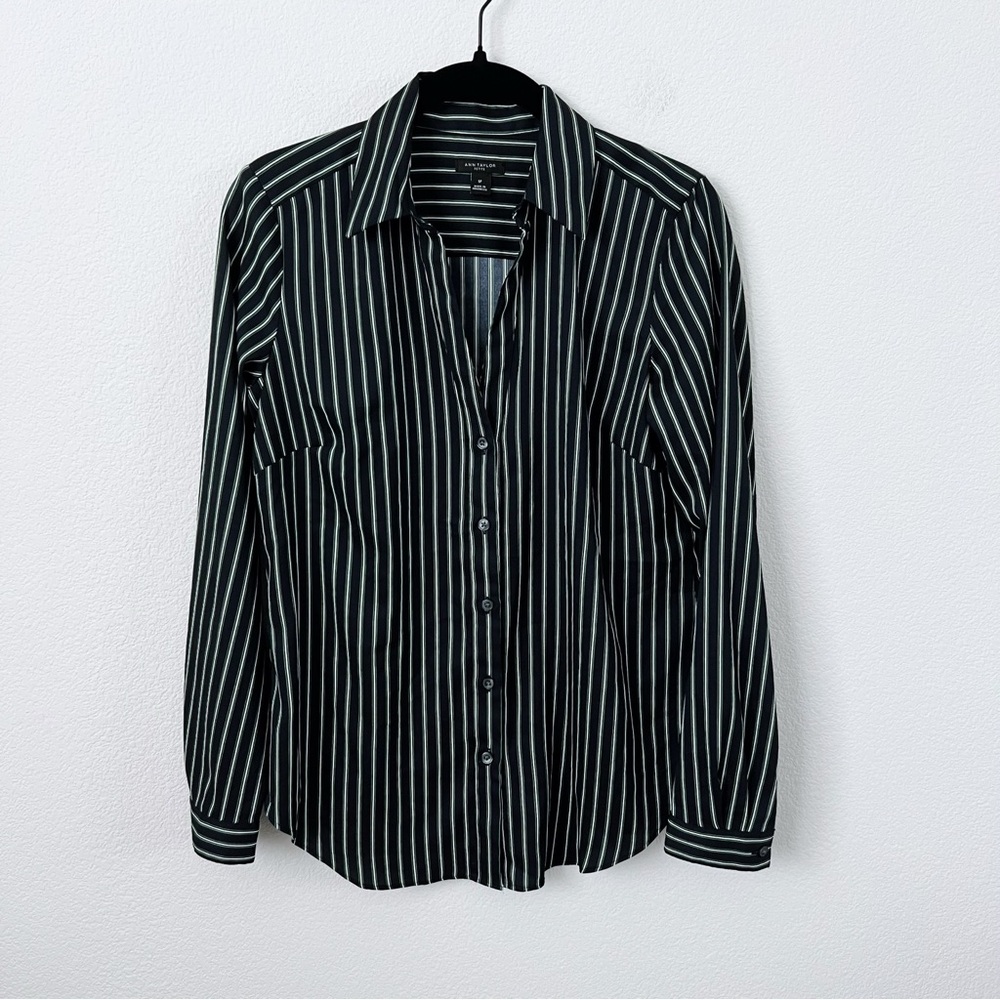 Ann Taylor Button Down Shirt